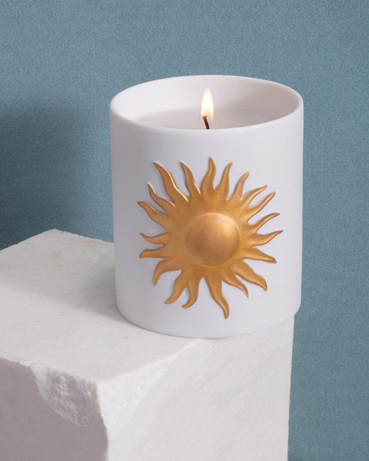 La Belle Product L'Objet Soleil Candle-Veti-Vert 400g