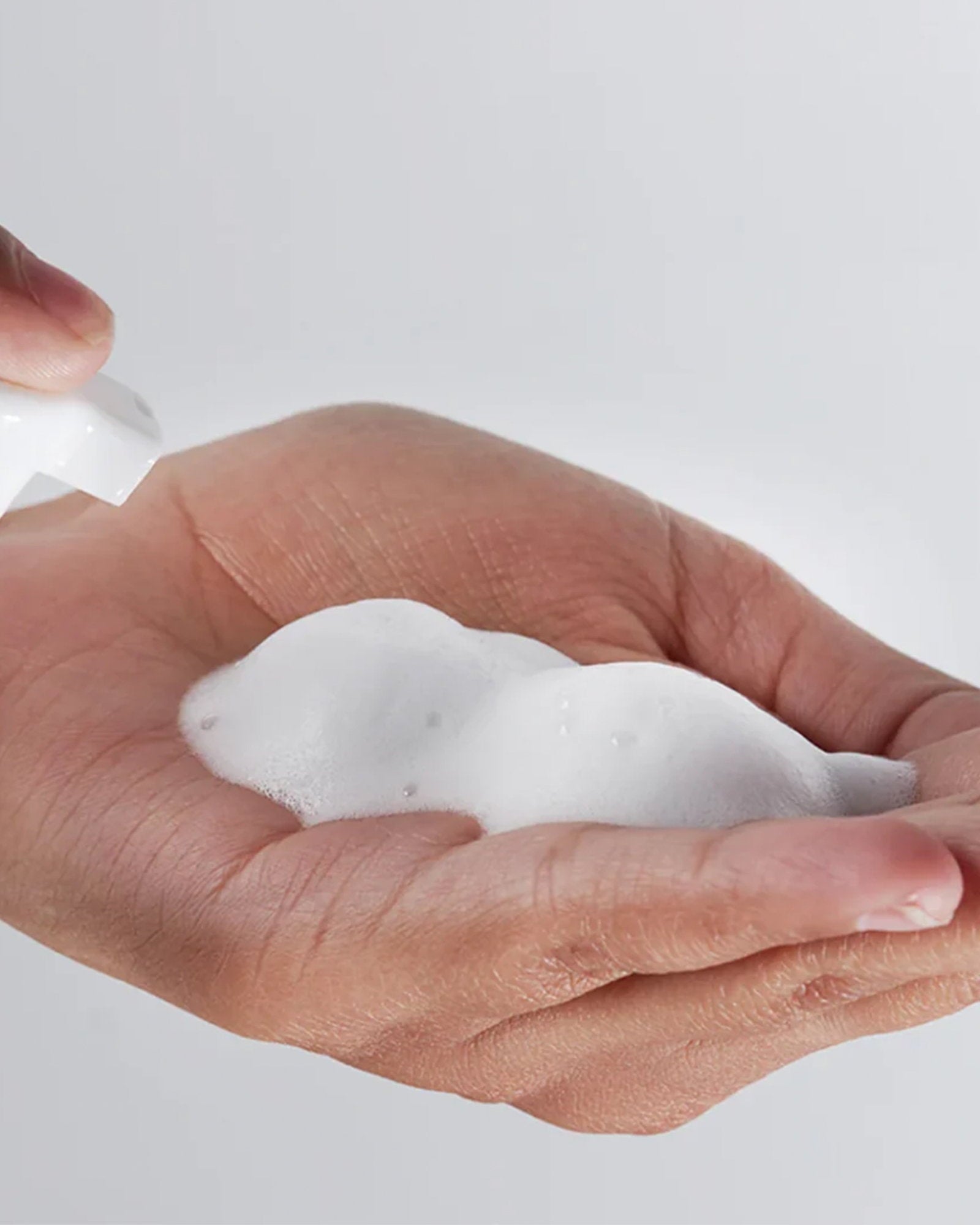 Medik8 Clarifying Foam