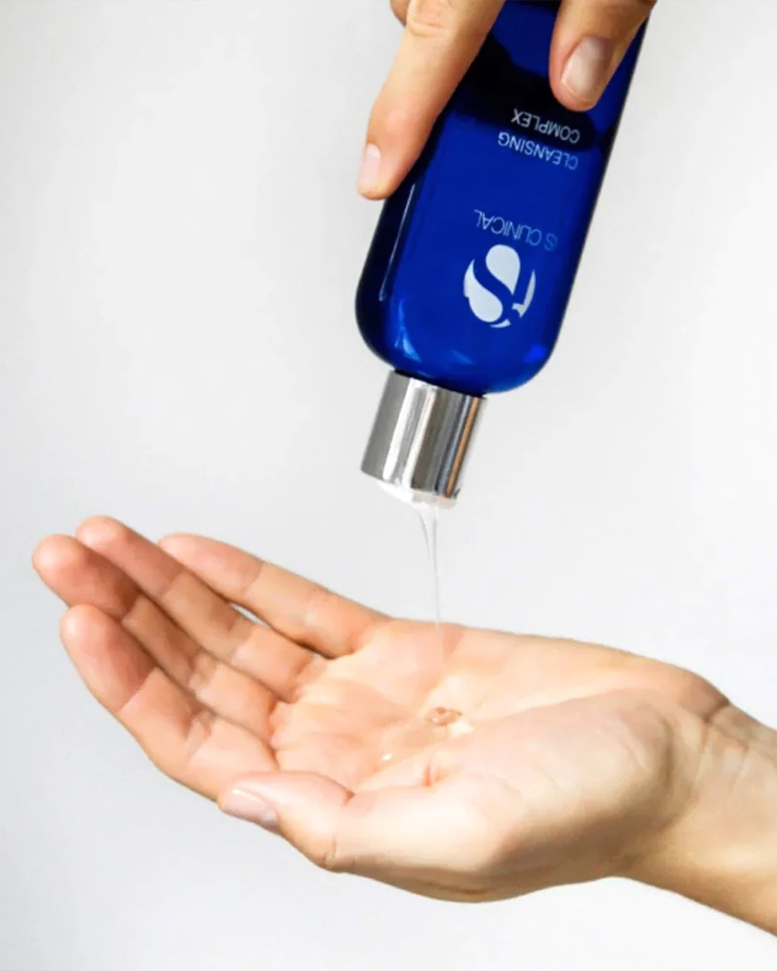 iSClinical Cleansing Complex